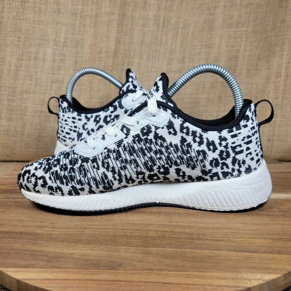Skechers stylish bobs